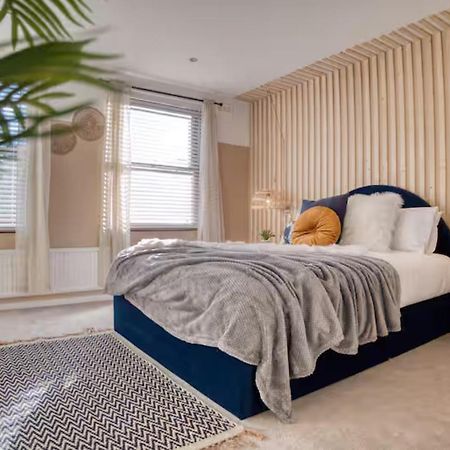 The Zen Den With Hot Tub And Garden Vila Londres Exterior foto