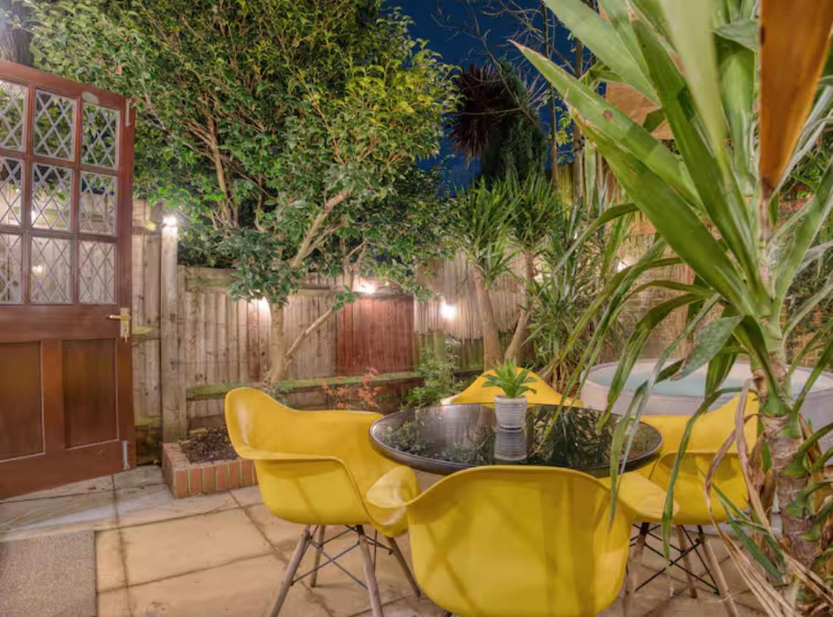 The Zen Den With Hot Tub And Garden Vila Londres Exterior foto